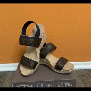 Wedge sandals
